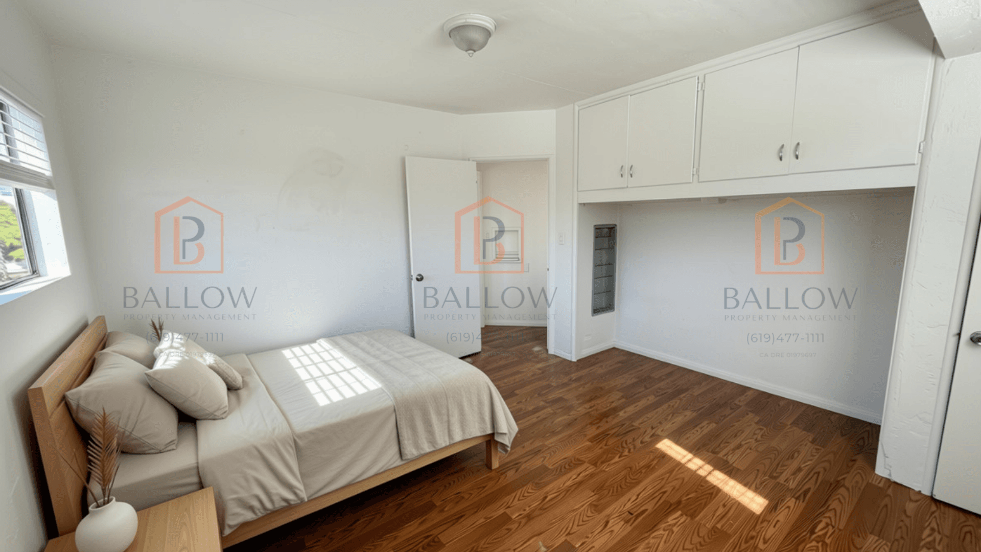 San Diego Apartment: 3291 McLarens ln