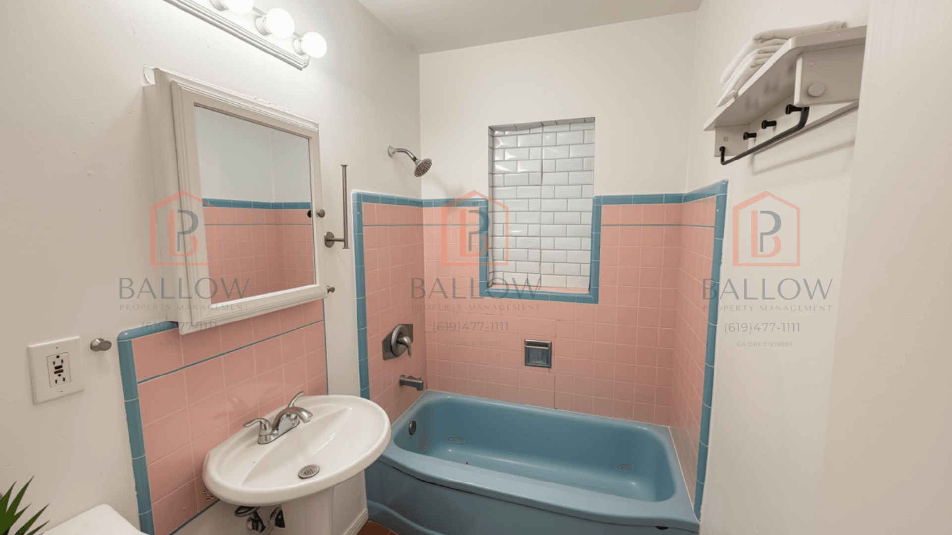 San Diego Apartment: 3291 McLarens ln