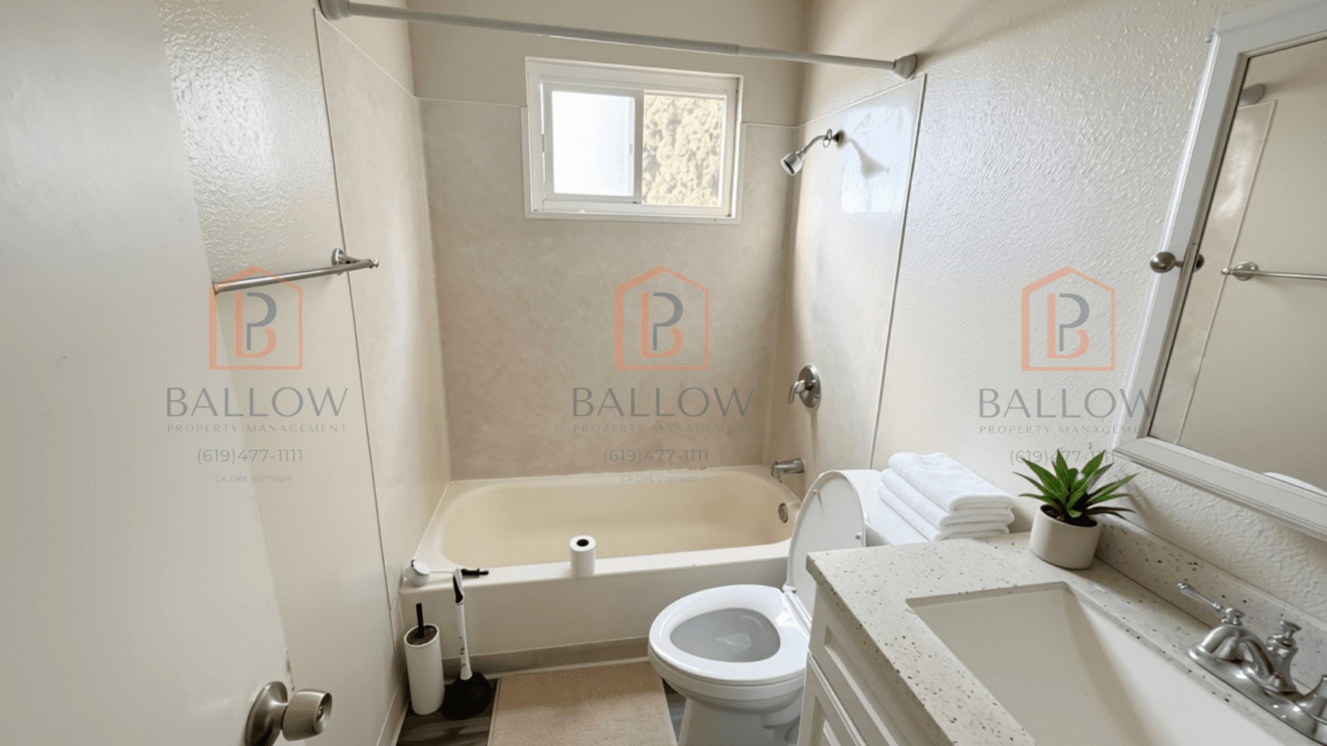 National City Apartment: 1919 E 17th St,