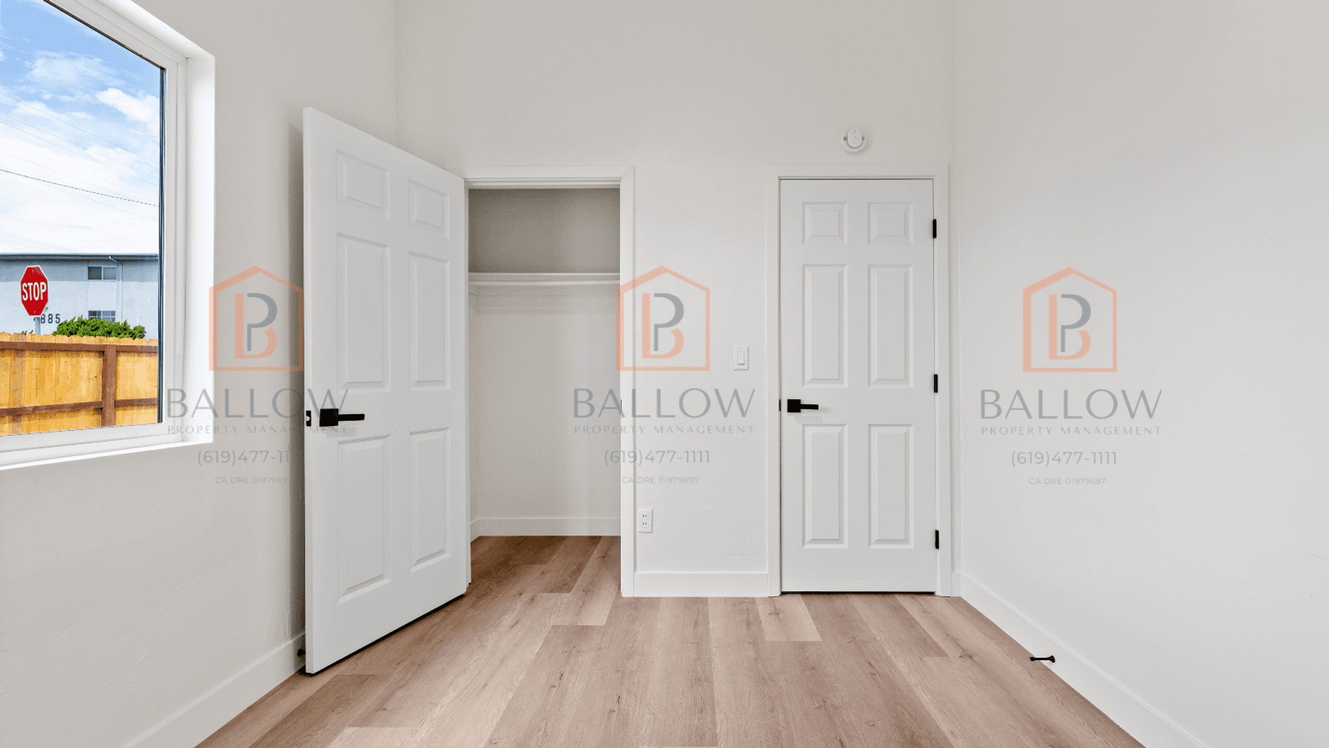 San Diego Apartment: 4880-82 Cole Street