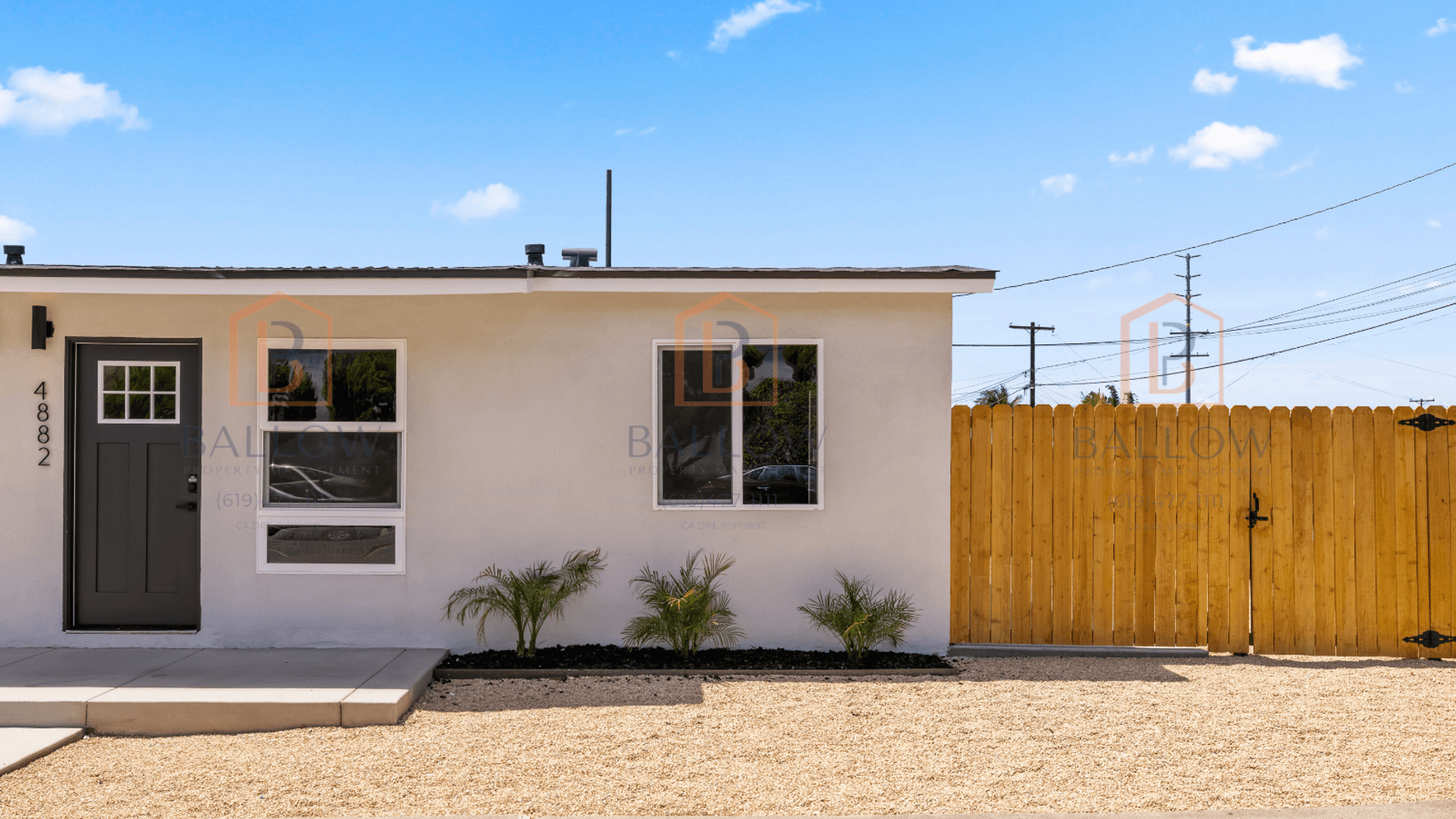 San Diego Apartment: 4880-82 Cole Street