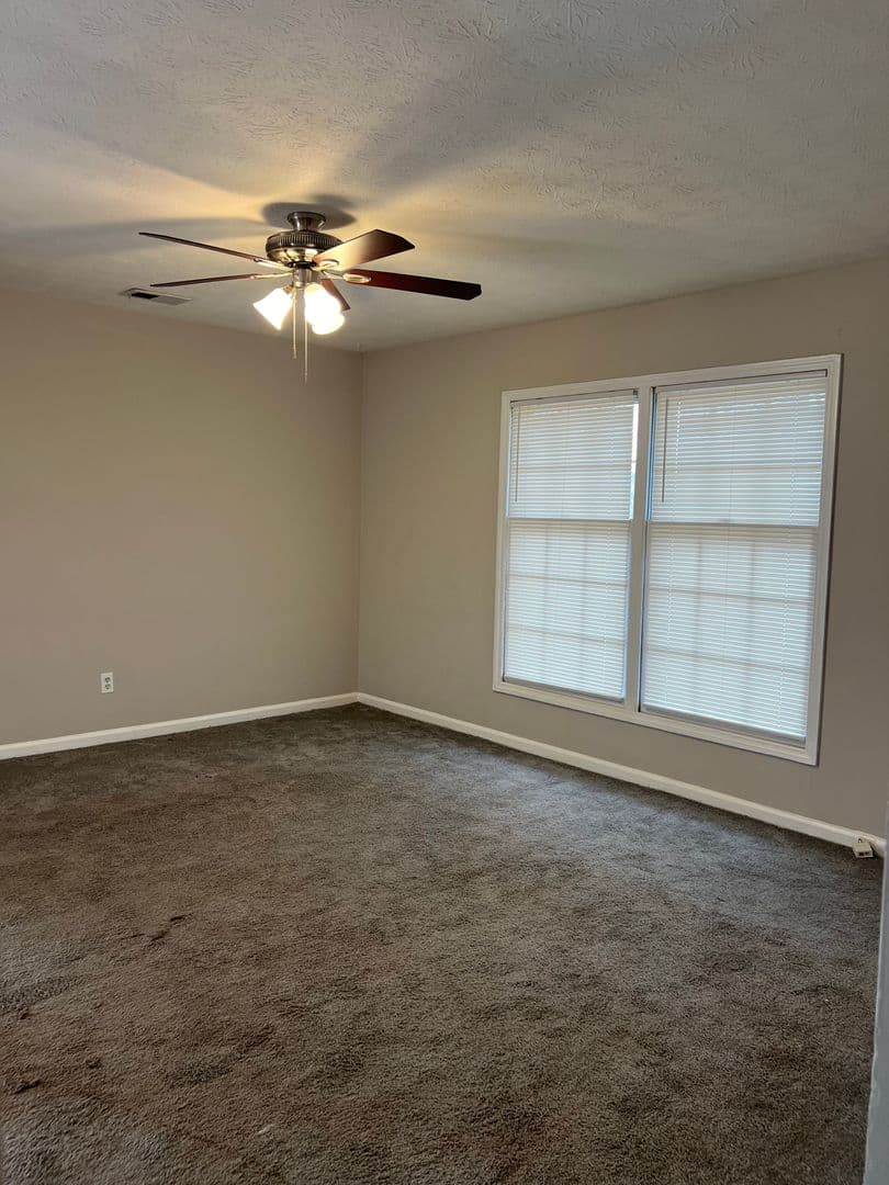 Oakwood Apartment: Candlestick Lane