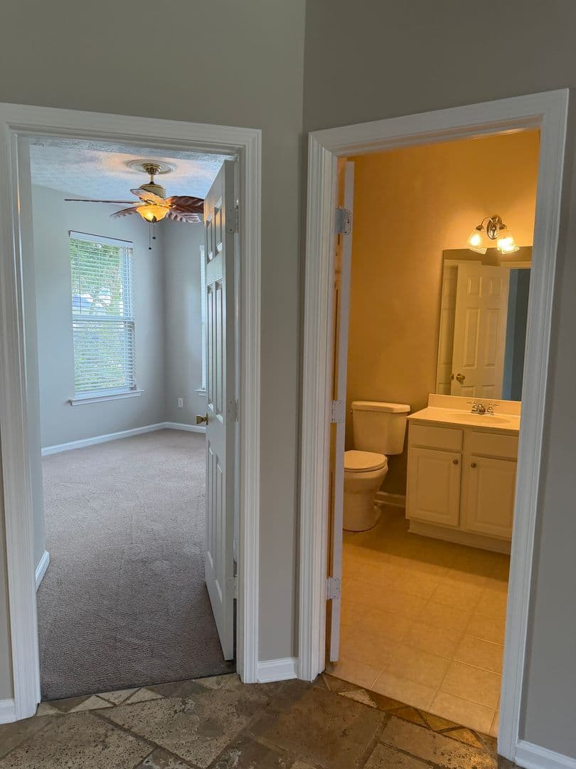 Flowery Branch Townhome: 6262 Shoreview Circle
