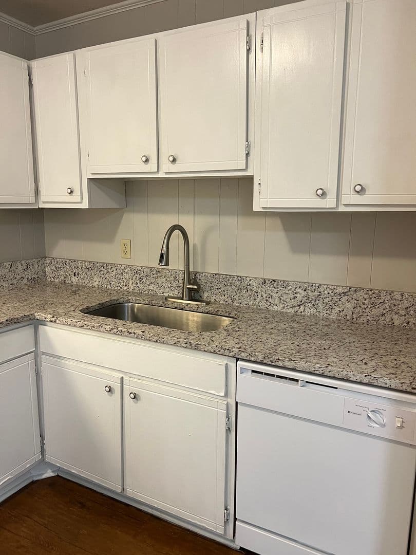 -Oakwood Apartment: 4519 Candlestick Lane-