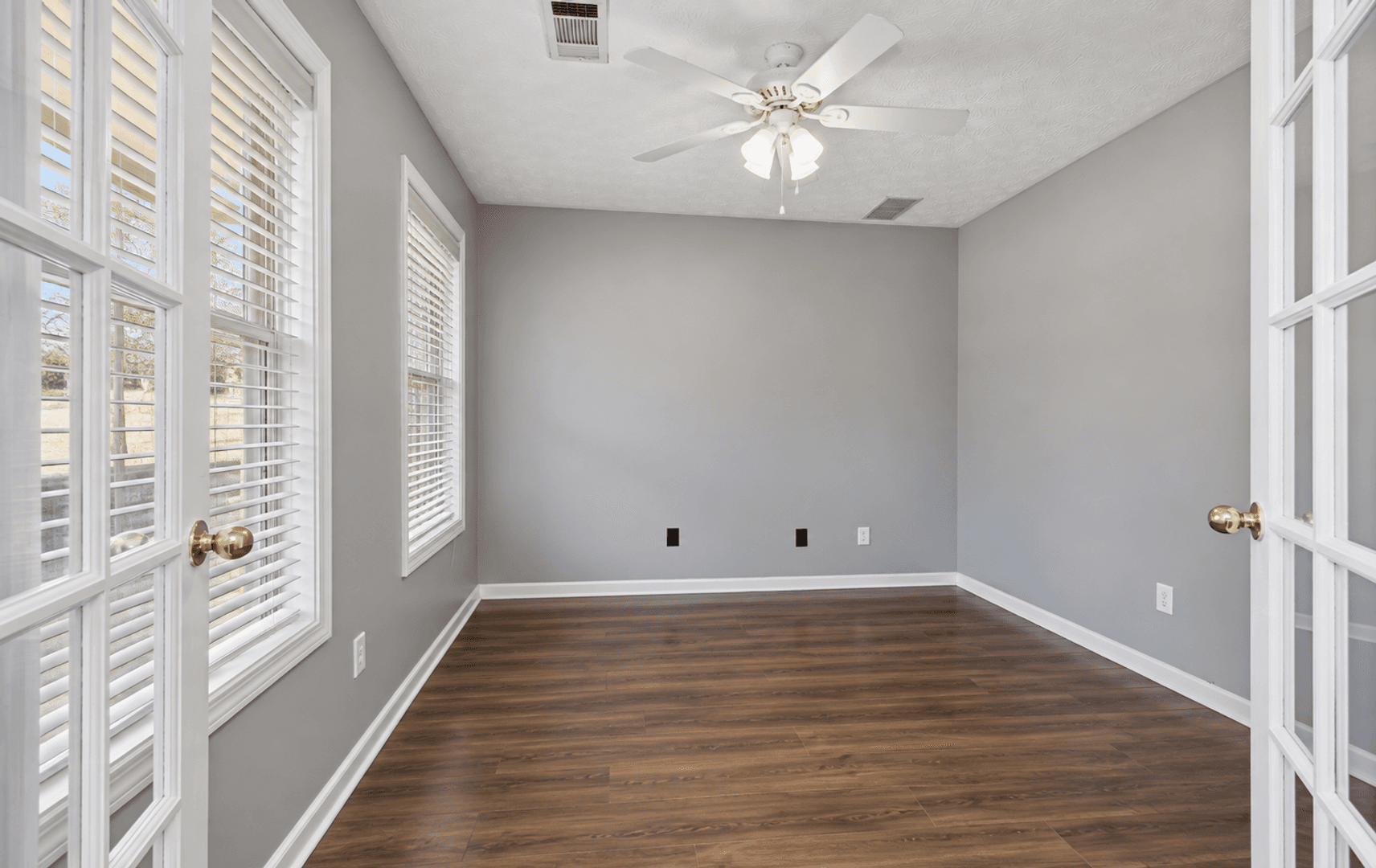 Flowery Branch House: 7272 Coral Lake Drive