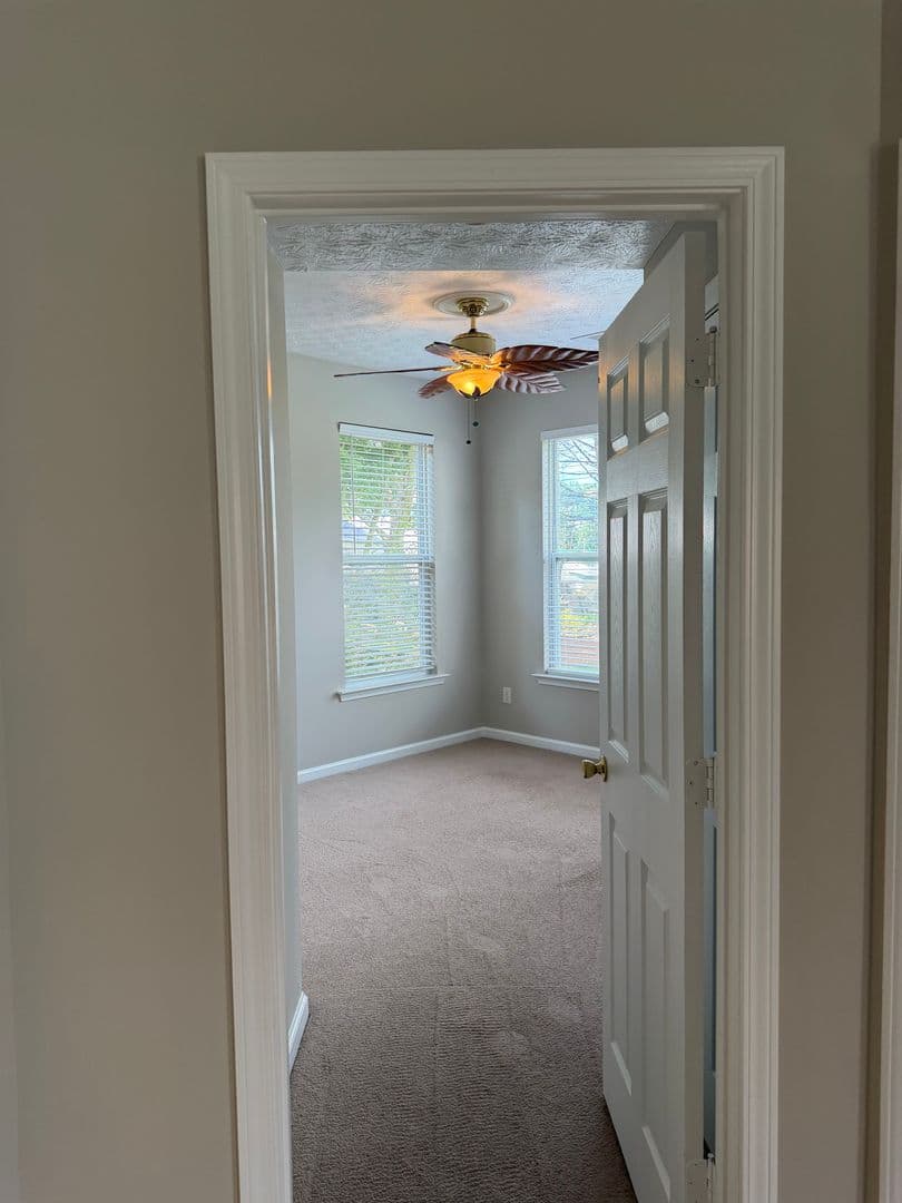 Flowery Branch Townhome: 6262 Shoreview Circle