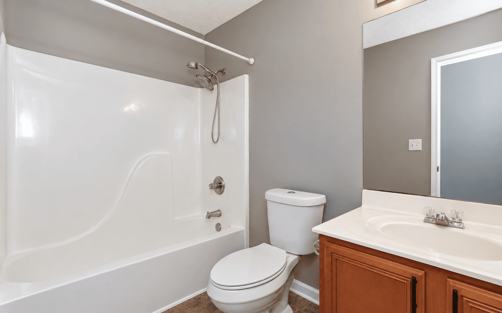Flowery Branch House: 7272 Coral Lake Drive