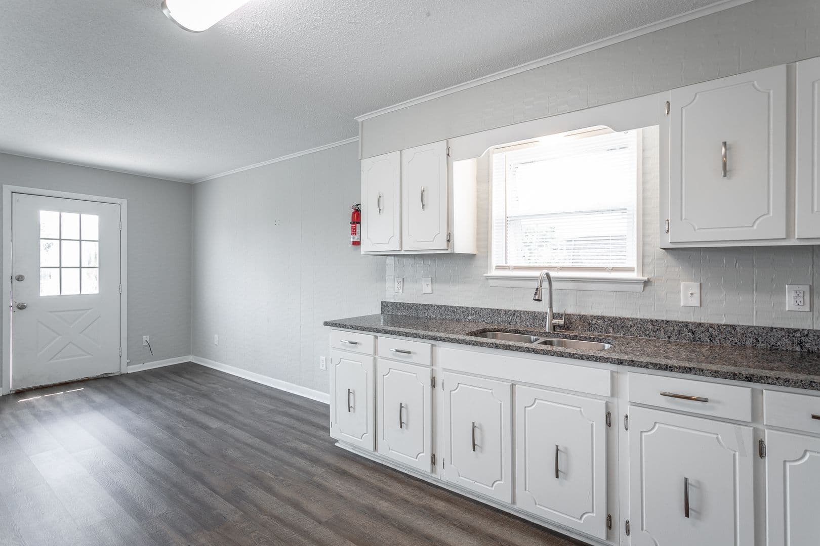 Fort Oglethorpe Apartment: 114 Van Cleve Street