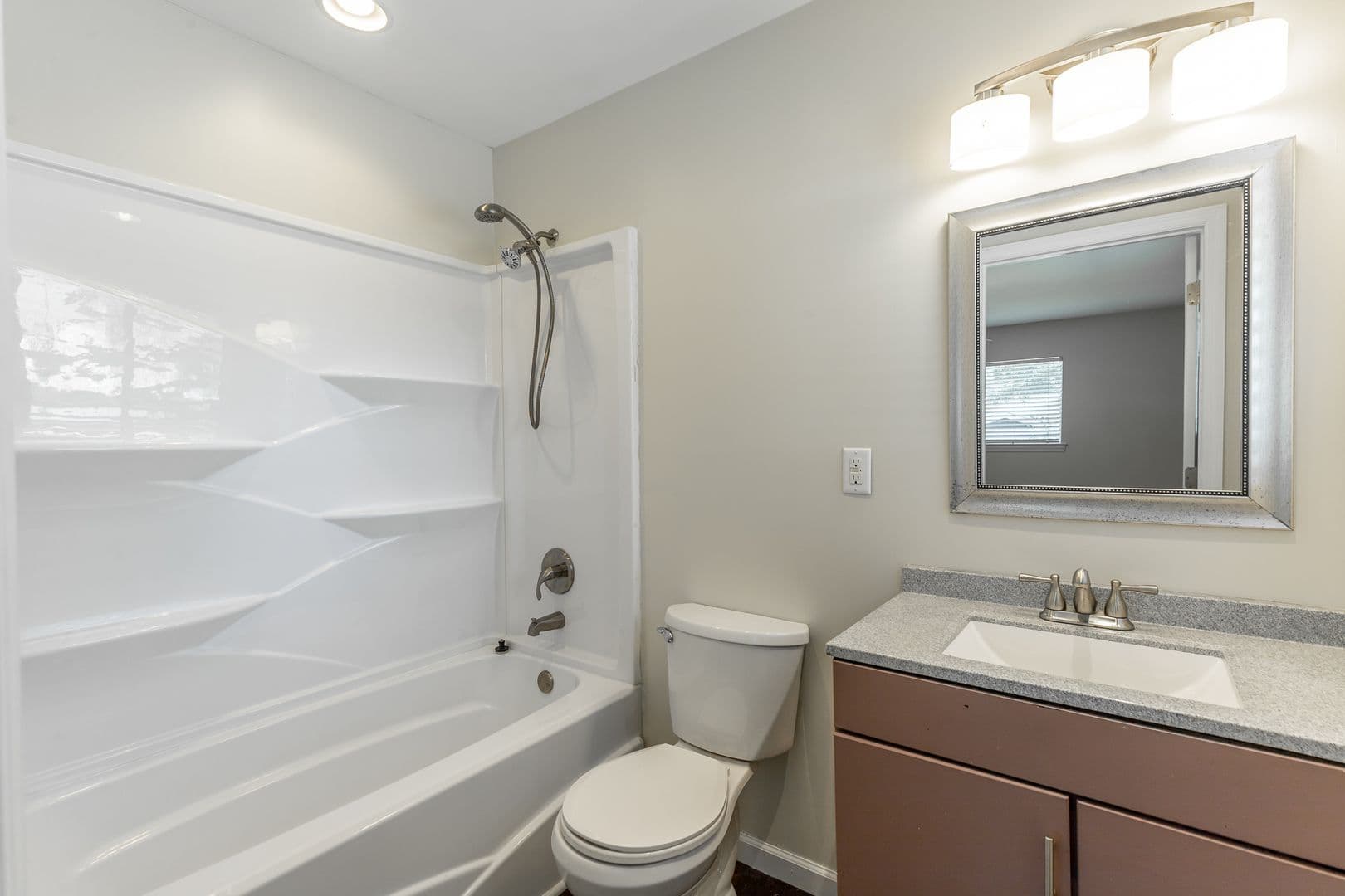 Chattanooga House: 8019 Karr St
