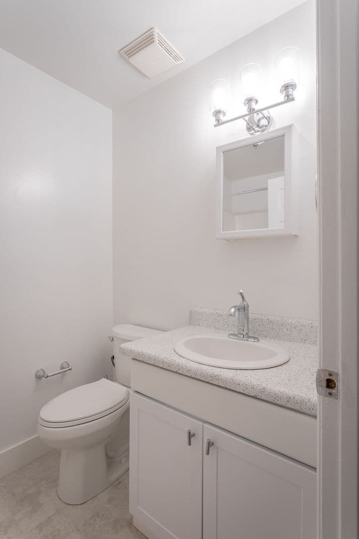 Chattanooga Apartment: 1704 Read Ave