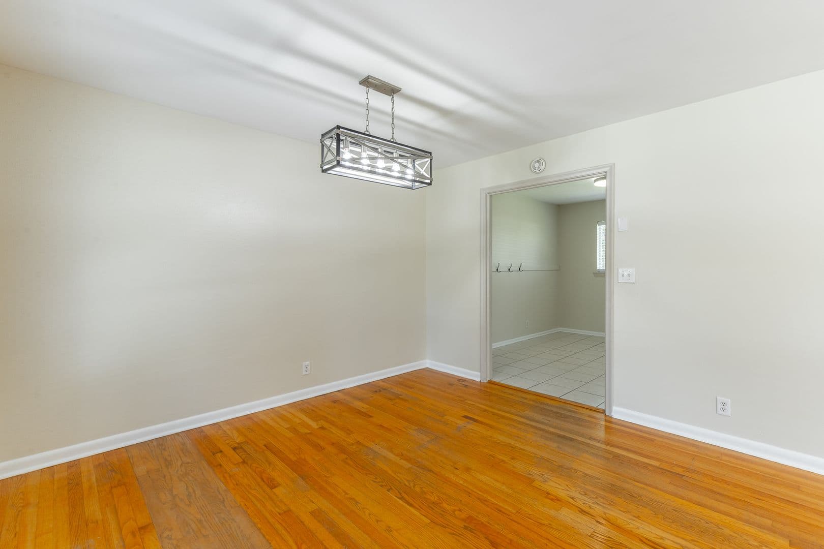 Chattanooga House: 8019 Karr St