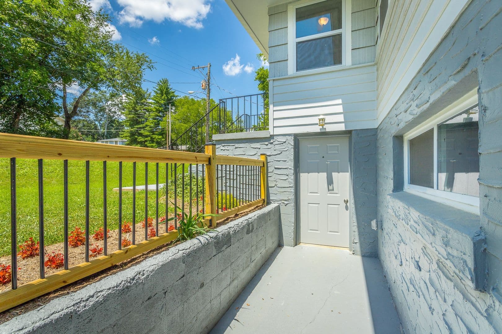 Chattanooga Apartment: 3204 Harrison Pike