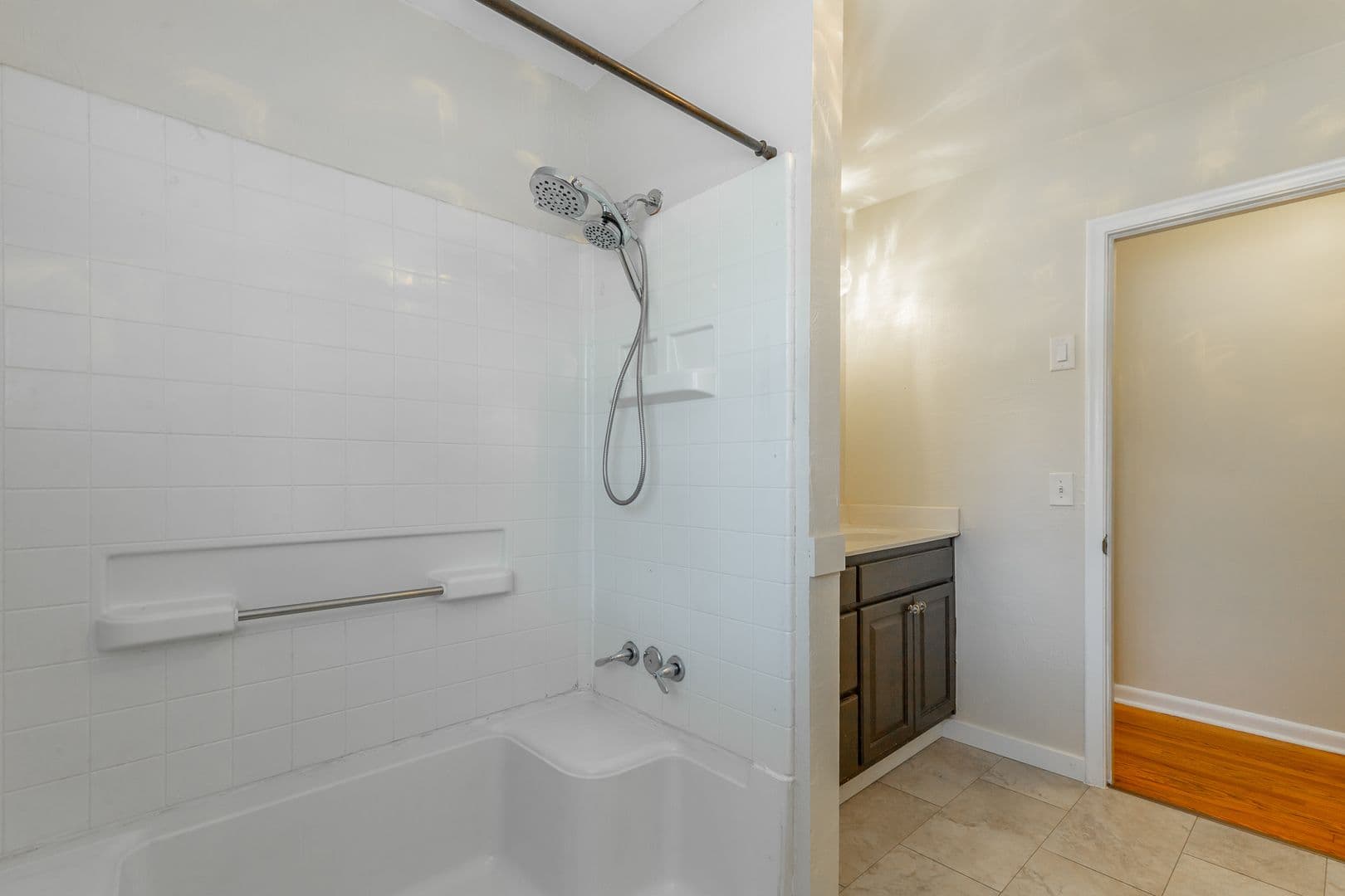 Chattanooga House: 8019 Karr St
