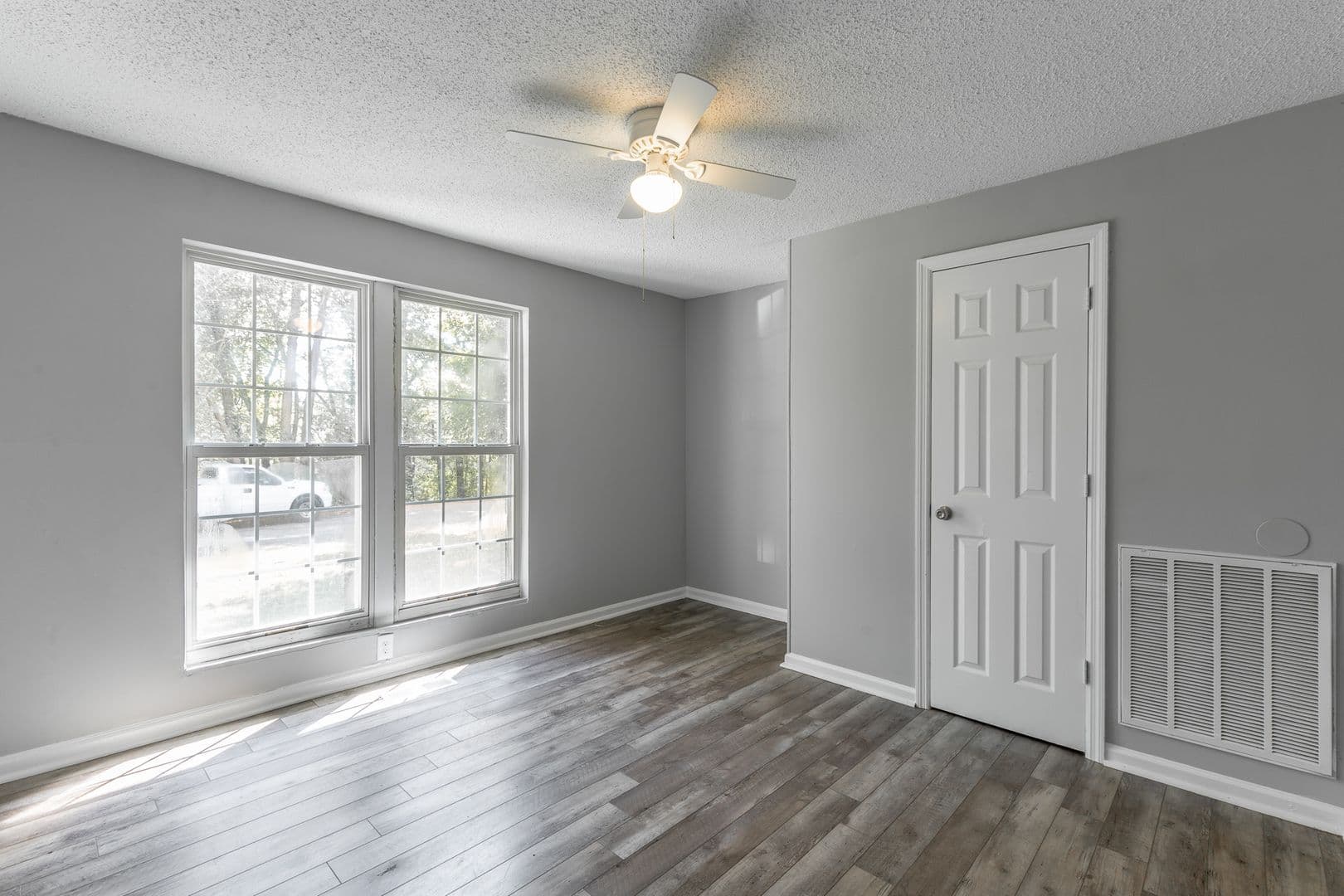 Soddy Daisy Apartment: 11215 Dayton Pike