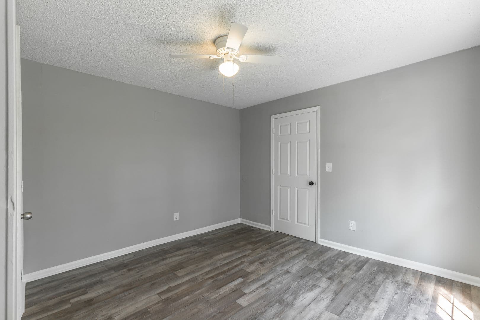 Soddy Daisy Apartment: 11215 Dayton Pike