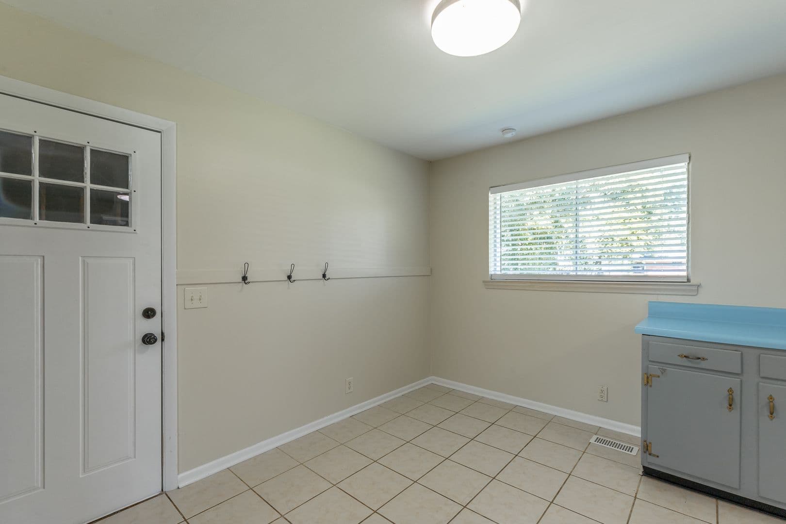 Chattanooga House: 8019 Karr St