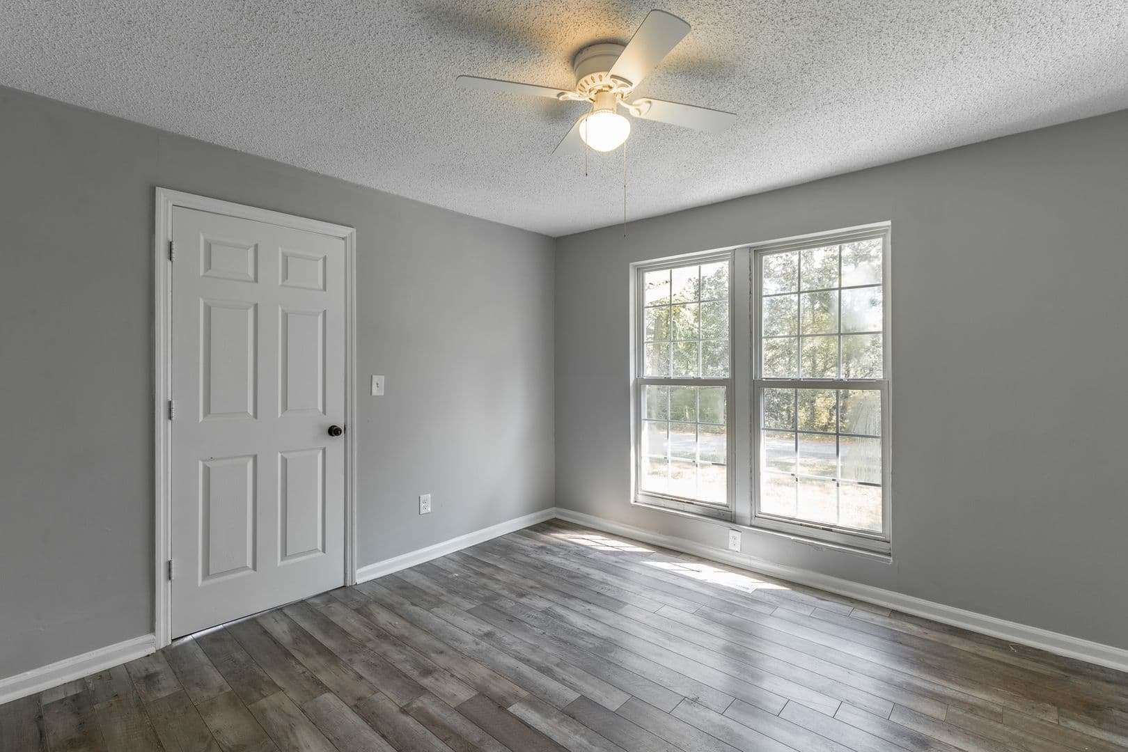 Soddy Daisy Apartment: 11215 Dayton Pike