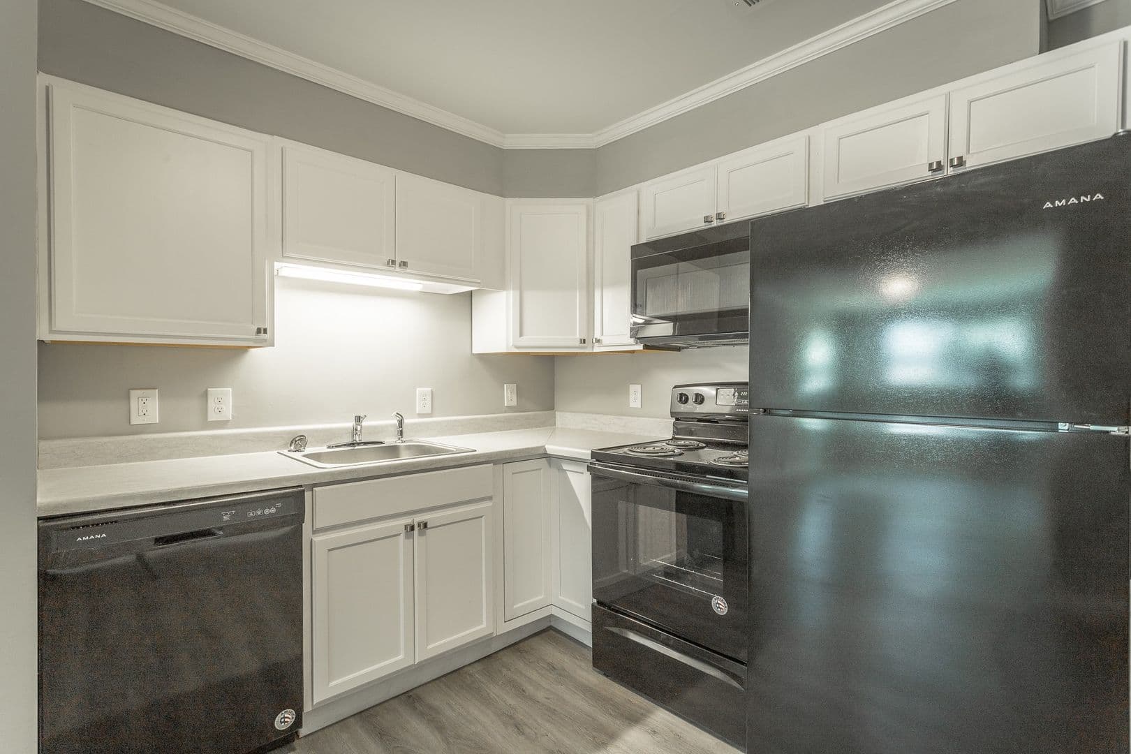 Chattanooga Apartment: 3204 Harrison Pike