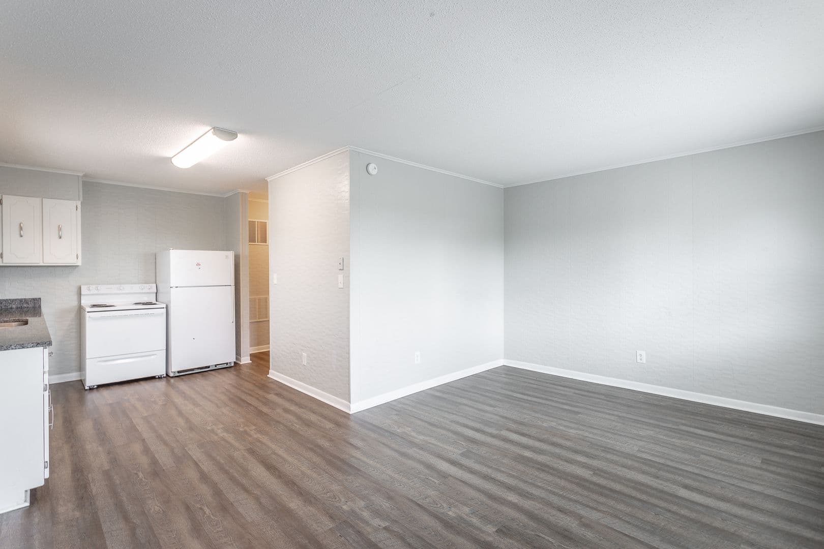 Fort Oglethorpe Apartment: 114 Van Cleve Street