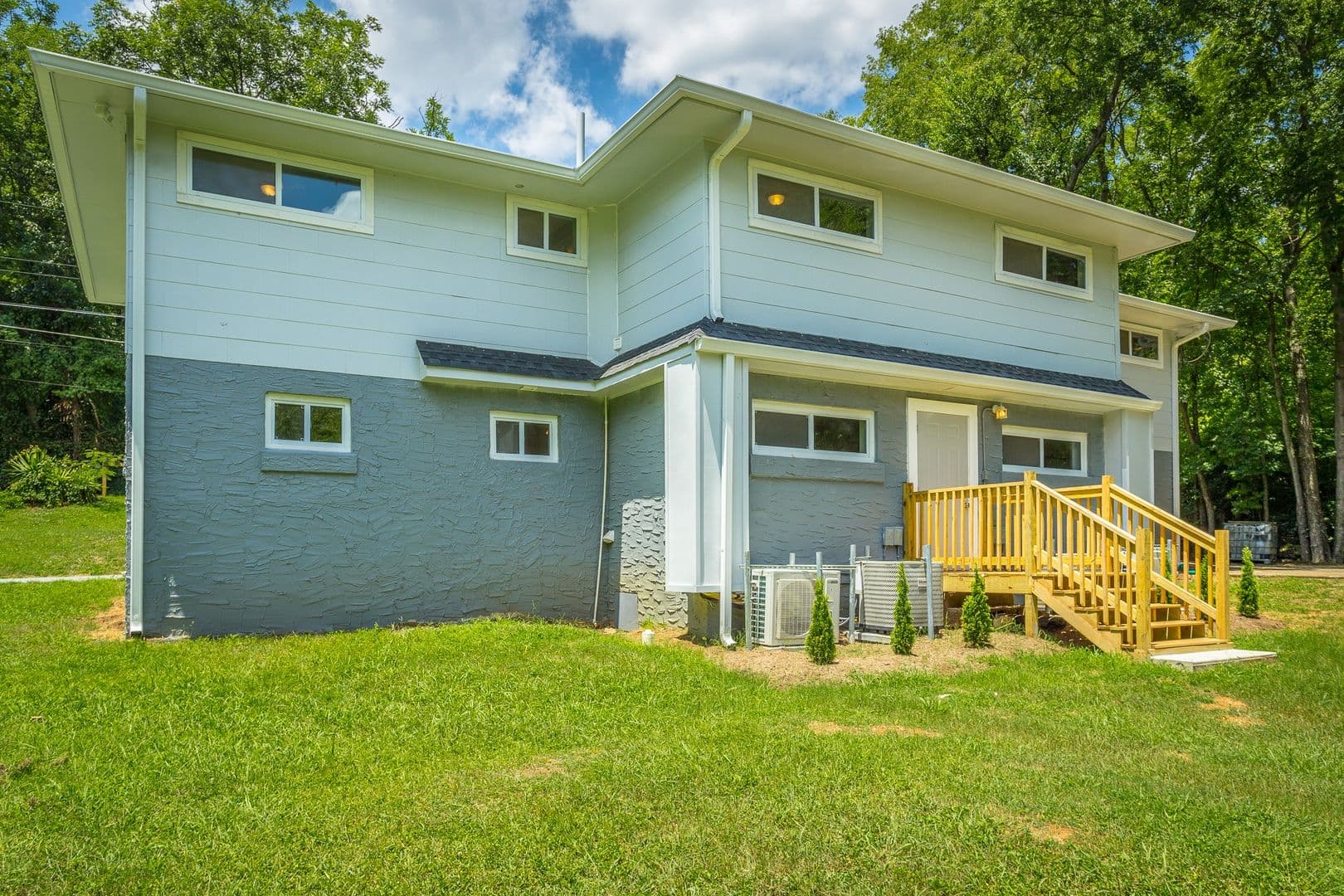 Chattanooga Apartment: 3204 Harrison Pike