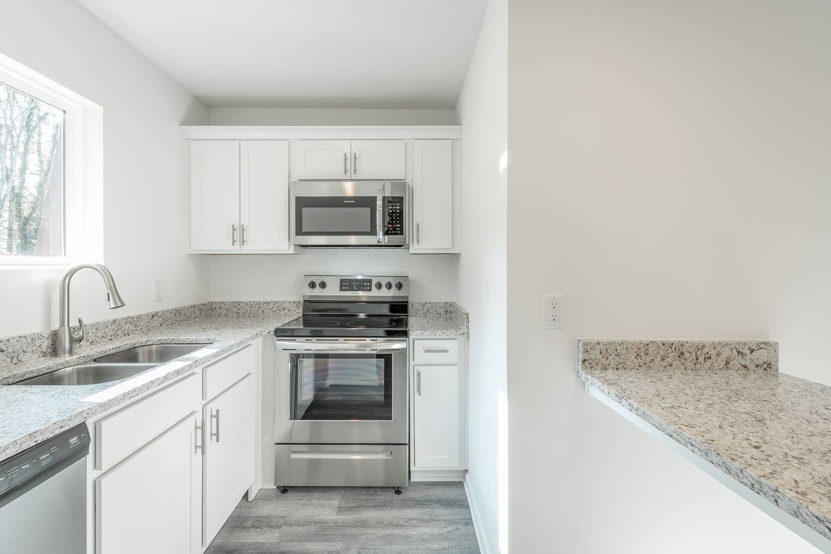 Chattanooga Apartment: 73 Shallowford Rd