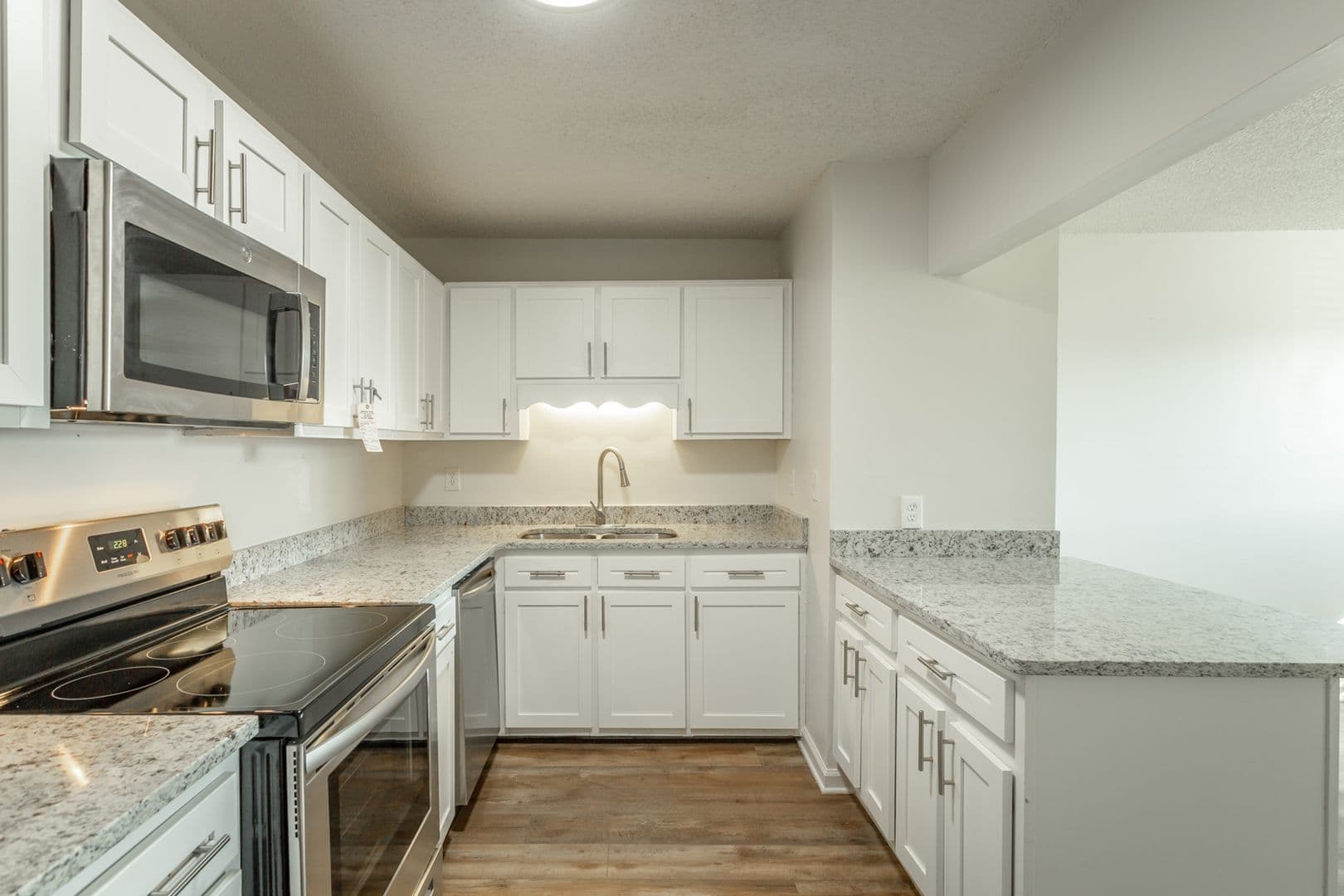 Chattanooga Apartment: 127 Goodson Avenue