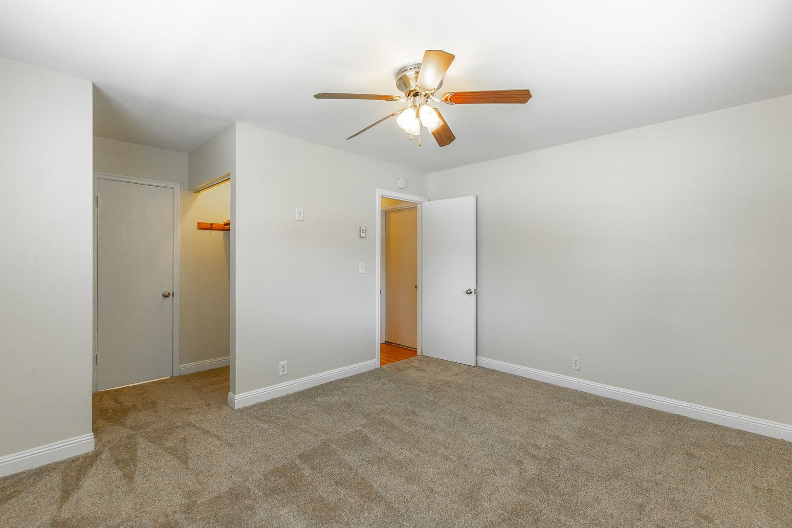 Chattanooga House: 8019 Karr St