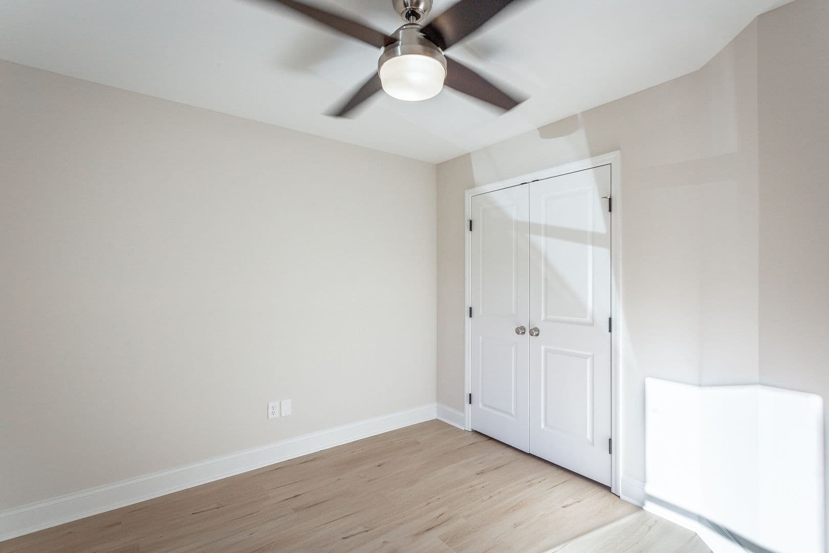 Chattanooga House: 2011 S Lyerly Street