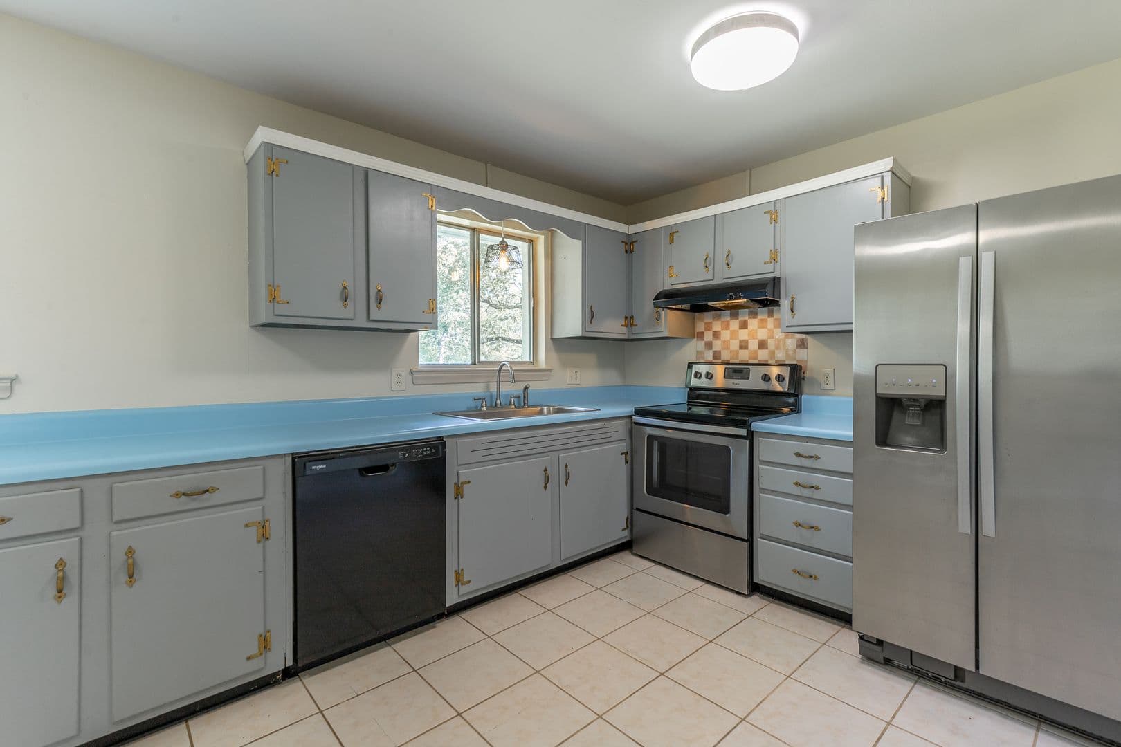 Chattanooga House: 8019 Karr St