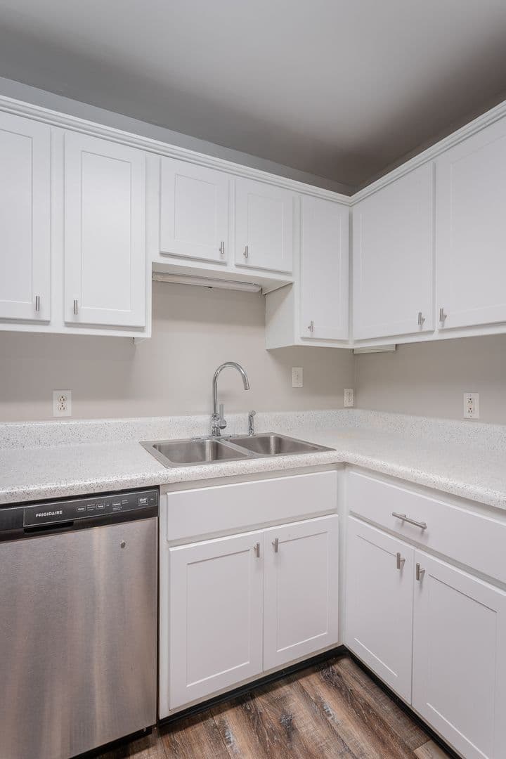 Chattanooga Apartment: 1704 Read Ave