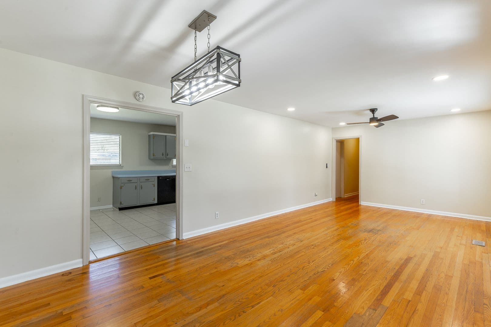 Chattanooga House: 8019 Karr St