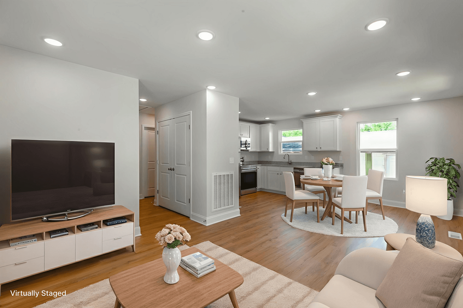 Chattanooga Apartment: 2239 E 19th Street