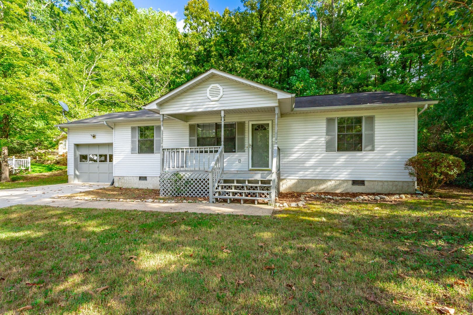 Chattanooga House: 9424 Fuller Road