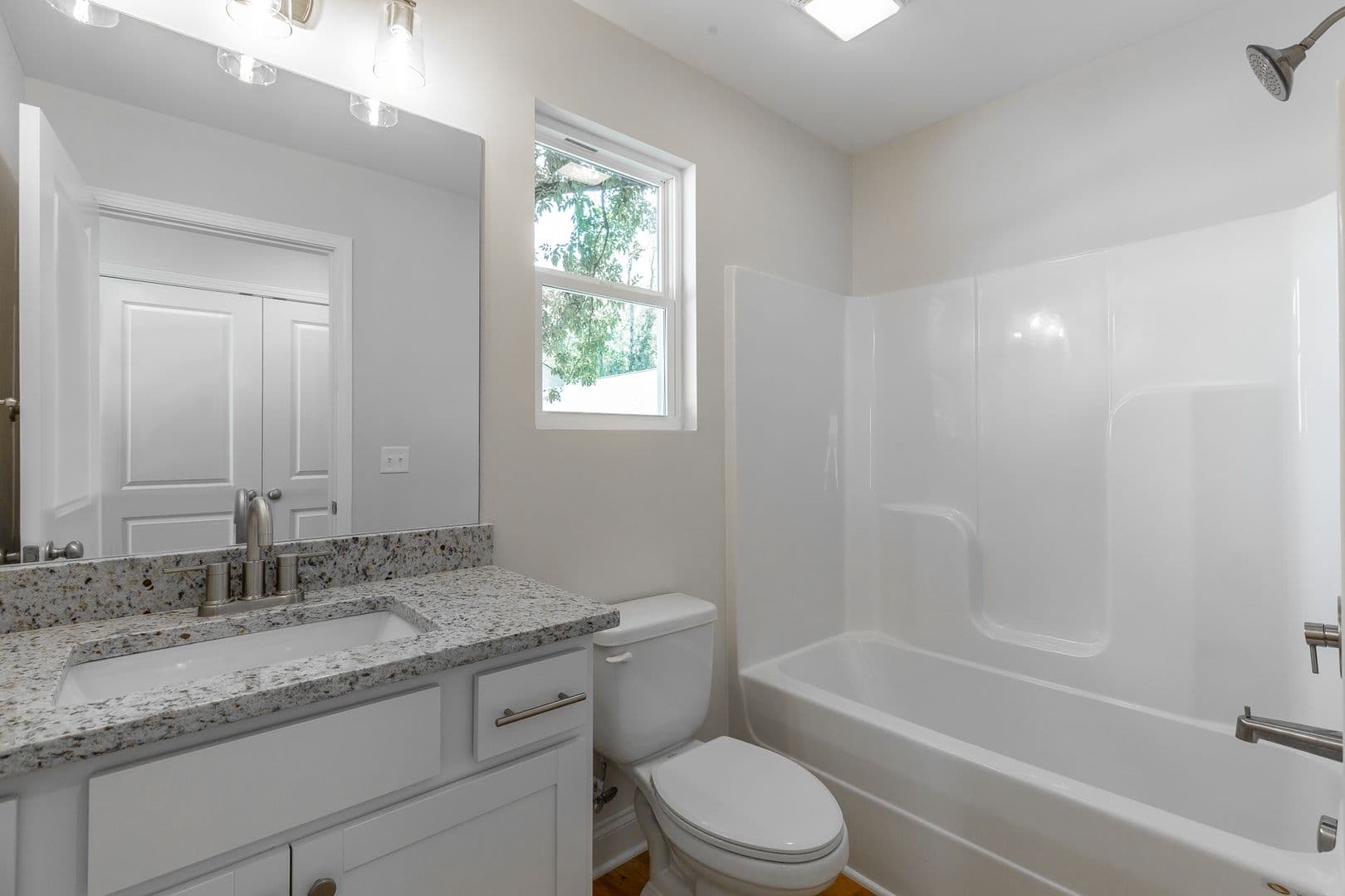 Chattanooga Apartment: 1801 S Lyerly Street