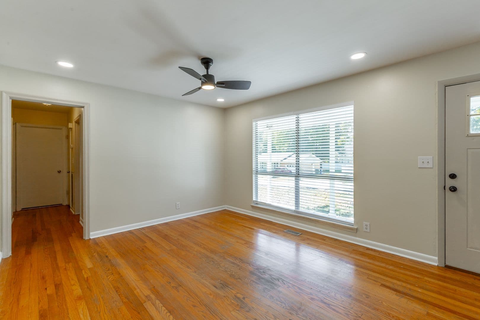 Chattanooga House: 8019 Karr St