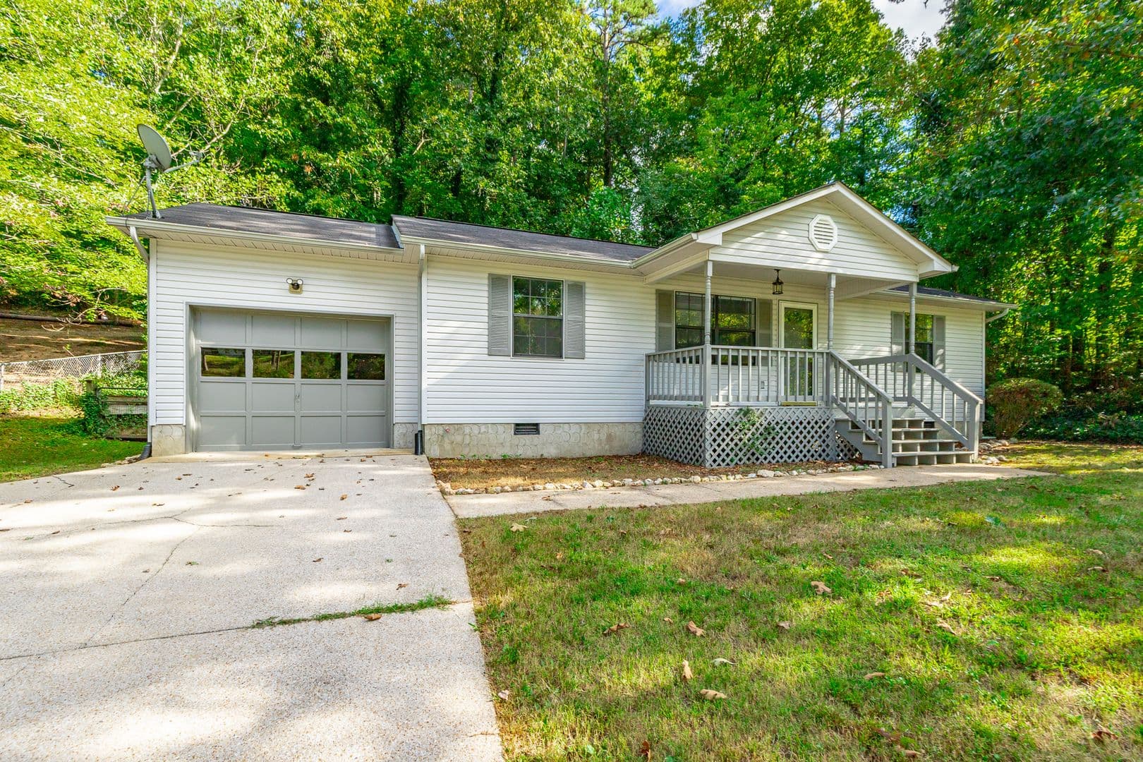 Chattanooga House: 9424 Fuller Road