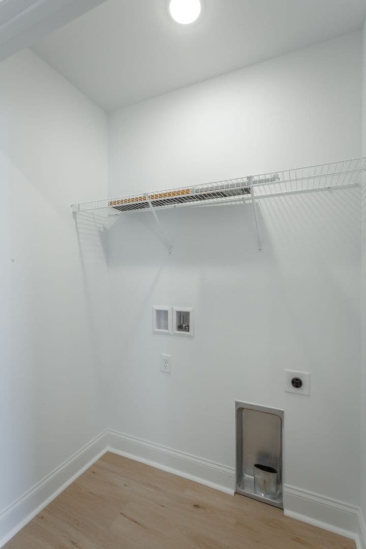 Chattanooga House: 2011 S Lyerly Street