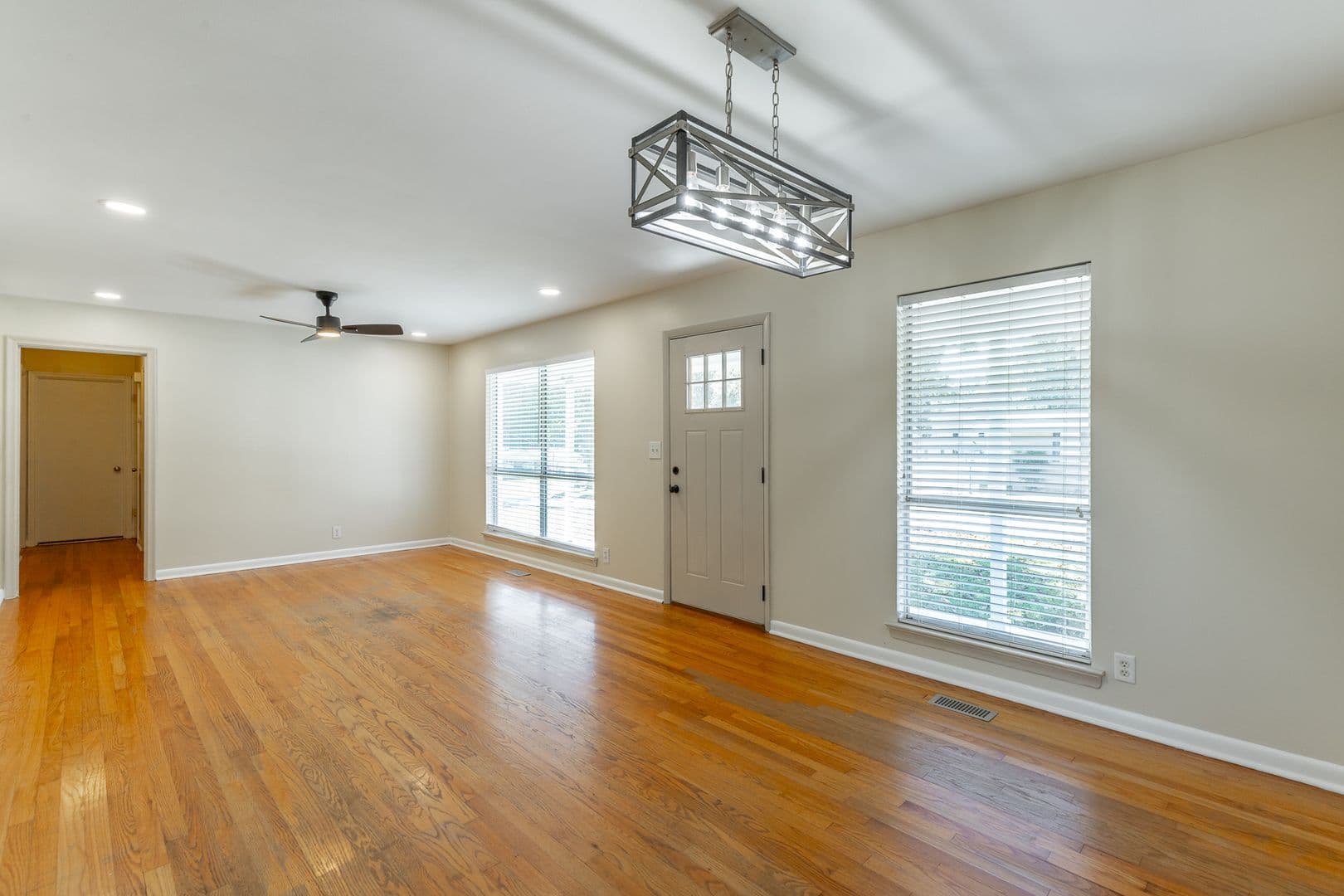 Chattanooga House: 8019 Karr St