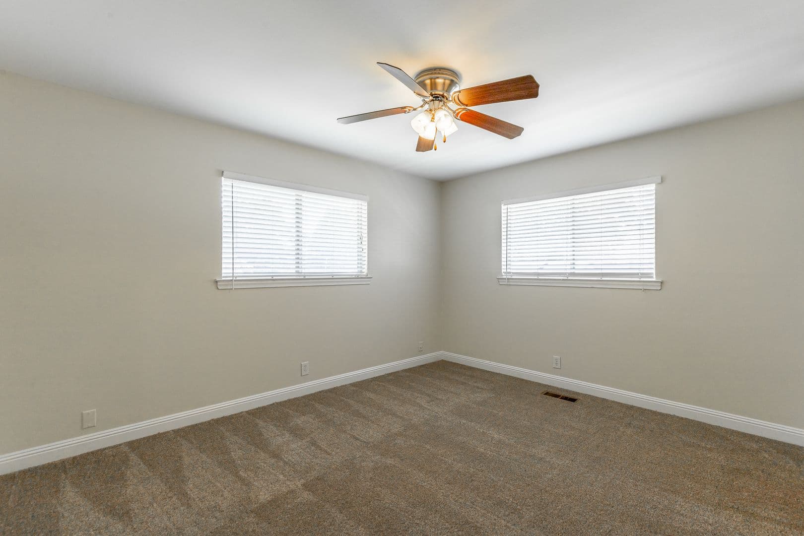 Chattanooga House: 8019 Karr St