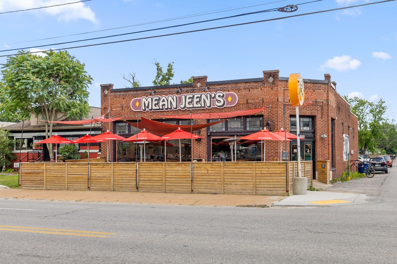 Chattanooga House: 1709 S Lyerly St - S Lyerly