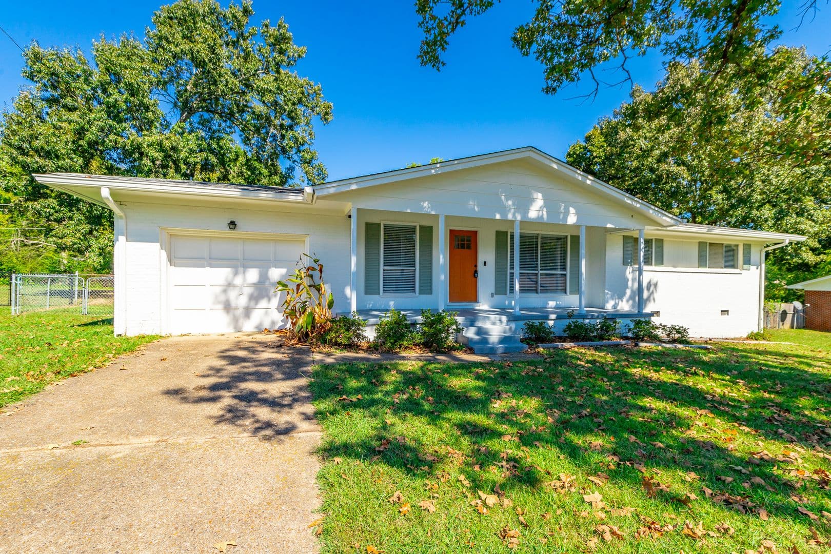 Chattanooga House: 8019 Karr St