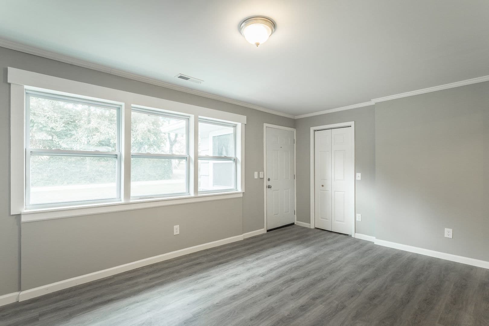 Chattanooga Apartment: 3204 Harrison Pike