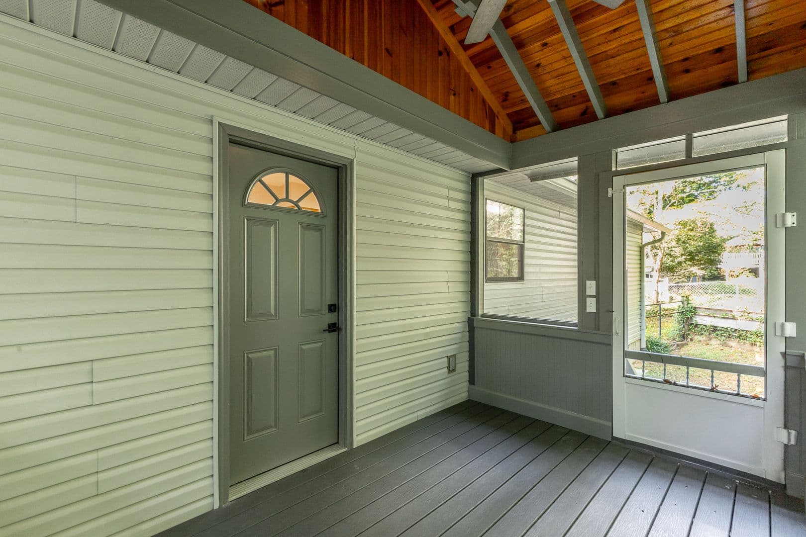 Chattanooga House: 9424 Fuller Road