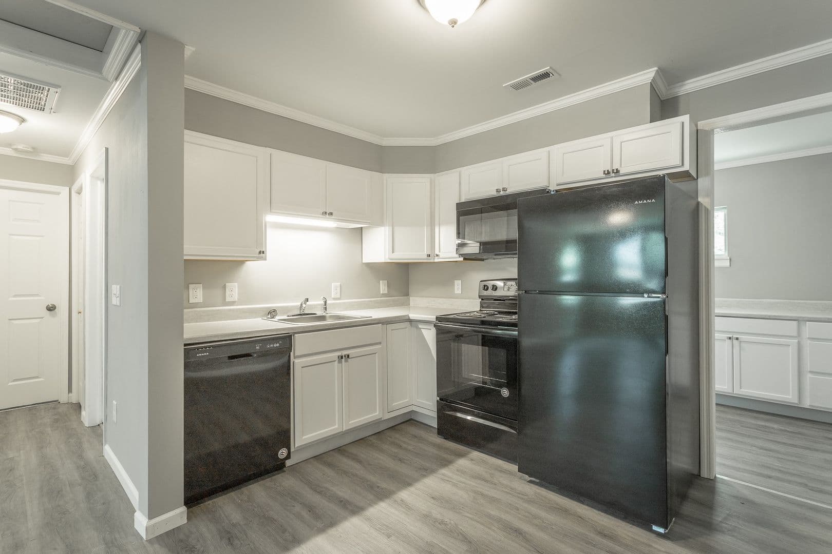 Chattanooga Apartment: 3204 Harrison Pike