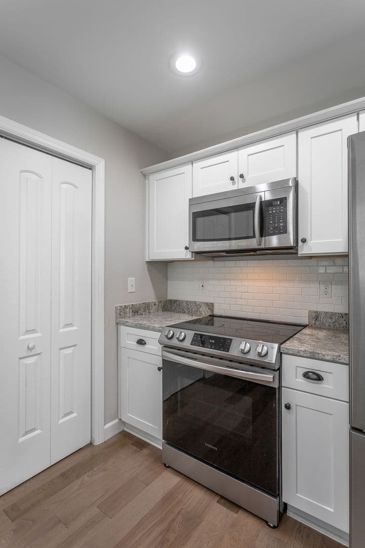 Chattanooga House: 300 W Ridgewood Ave