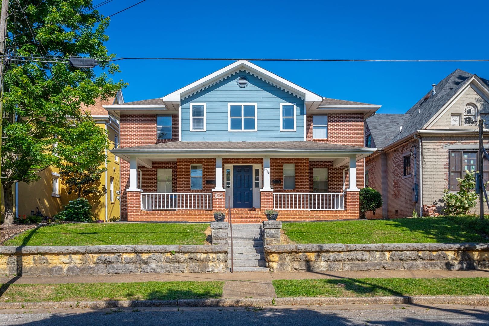 Chattanooga Apartment: 1704 Read Ave