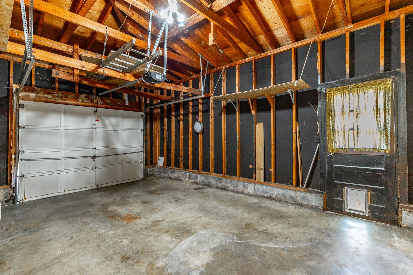 Chattanooga House: 8019 Karr St