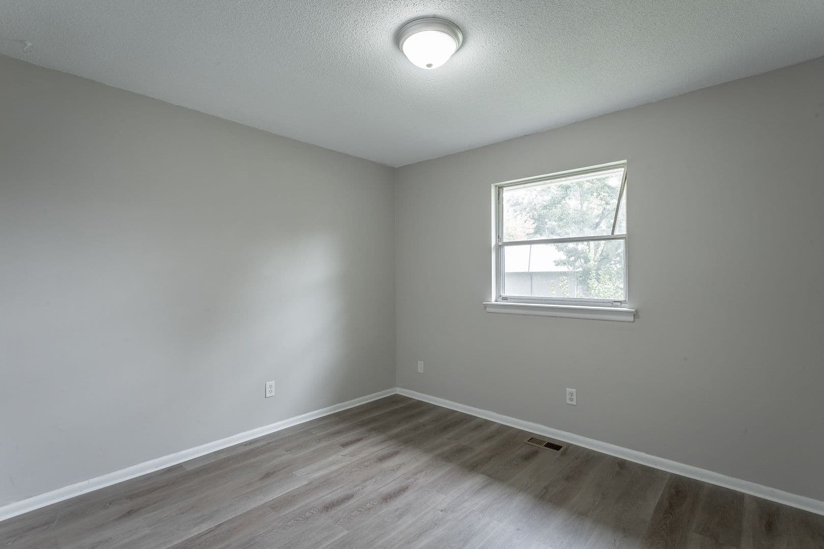 Chattanooga Apartment: 1407 Mana Lane