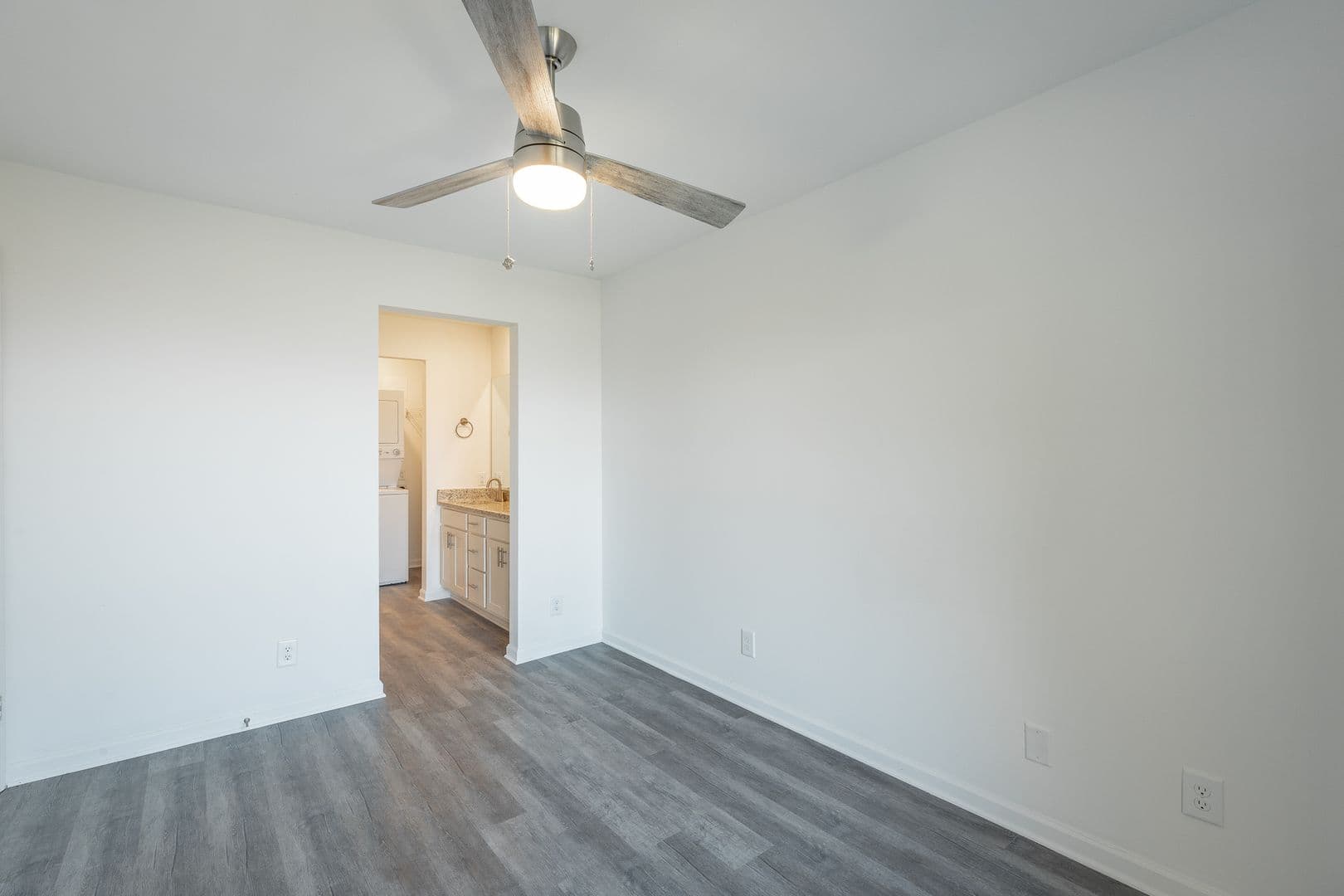 Chattanooga Apartment: 73 Shallowford Rd