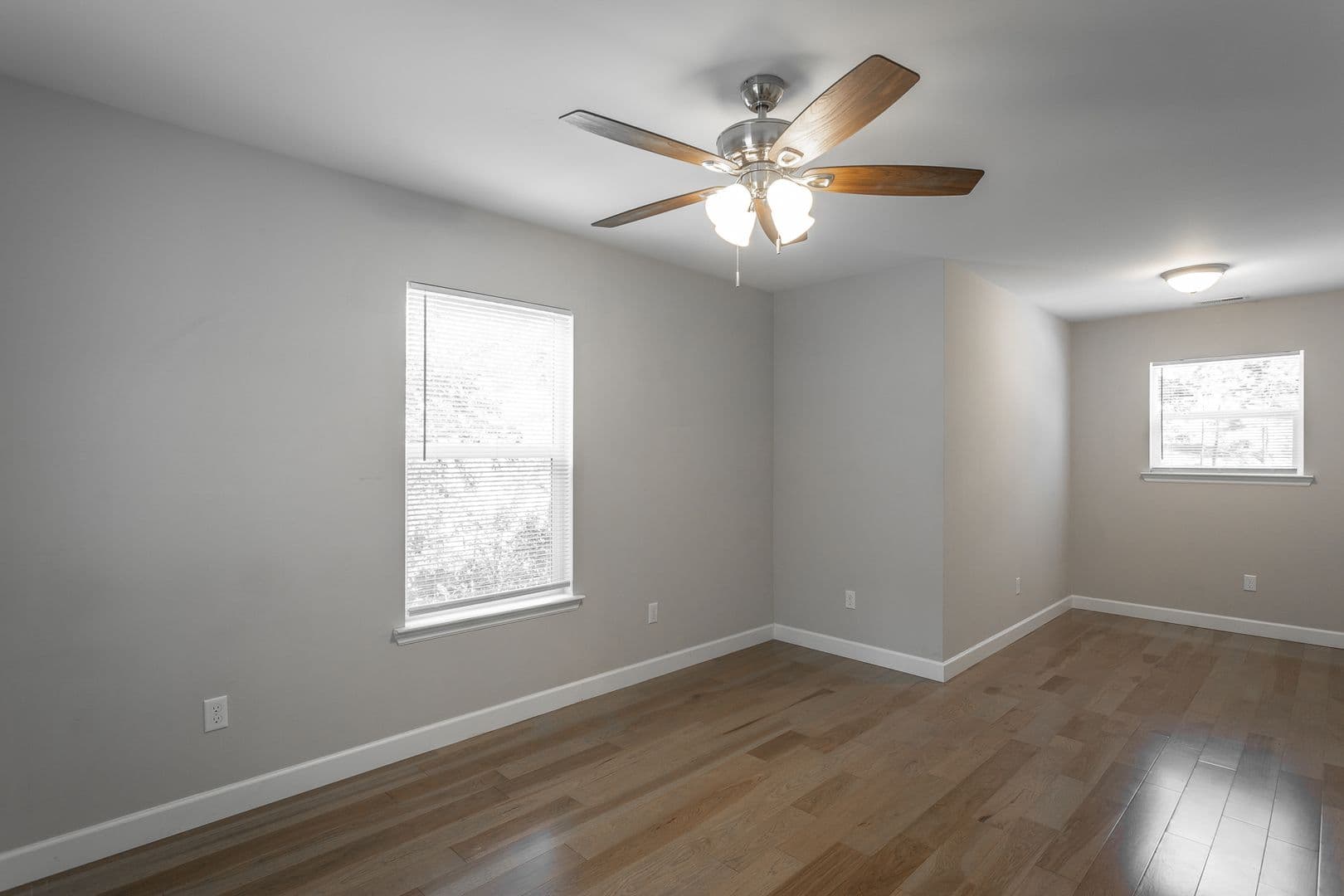 Chattanooga House: 300 W Ridgewood Ave